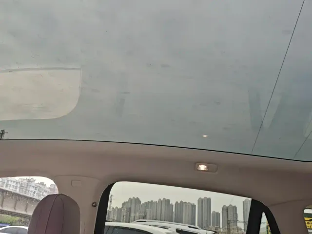 Hongqi Hongqi Tiangong 06 2025 660 AWD — Фото автомобиля 10