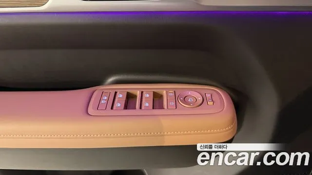 Hyundai Santa Fe MX5 — Фото автомобиля 14