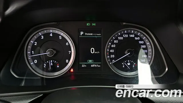 Hyundai Sonata Sonata (DN8) 2.0 LPG(Для проката) — Фото автомобиля 8