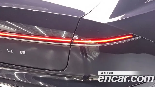 Hyundai Grandeur GN7 — Фото автомобиля 8