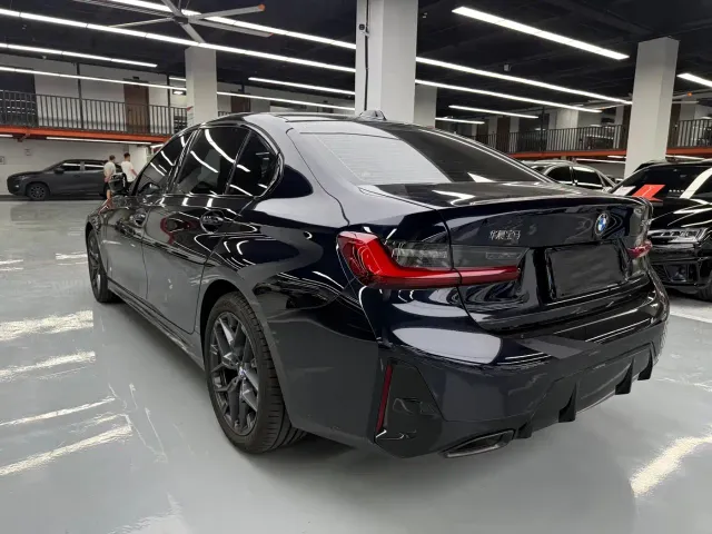 BMW 3 Series — Фото автомобиля 25