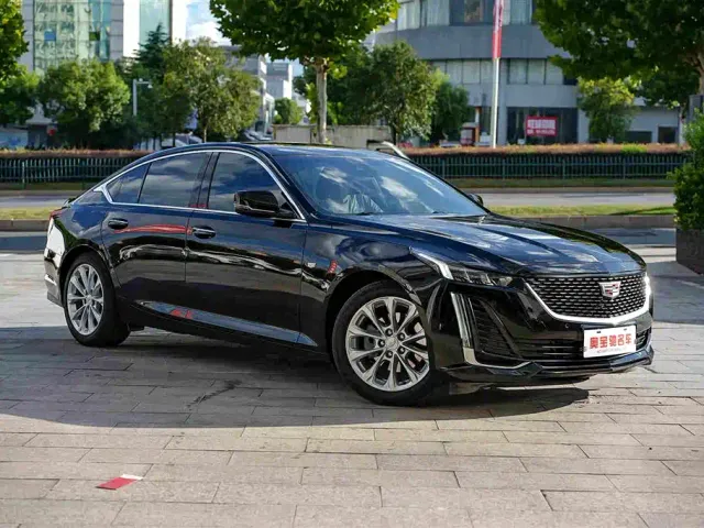 Cadillac CT5 — Фото автомобиля 3