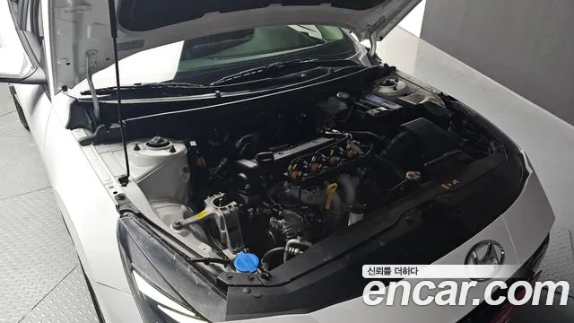 Hyundai AVANTE Avante (CN7) 1.6 LPi (Для проката) — Фото автомобиля 6