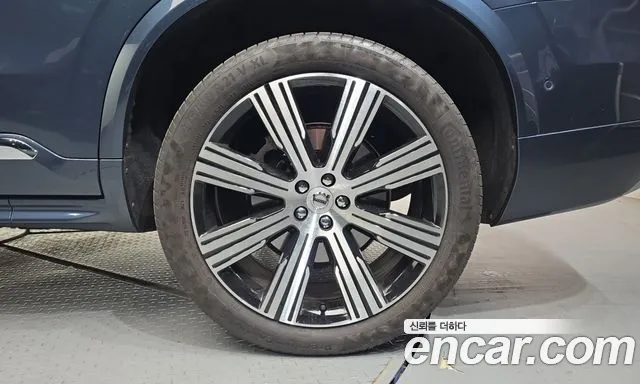 Volvo XC90 2nd Gen — Фото автомобиля 6