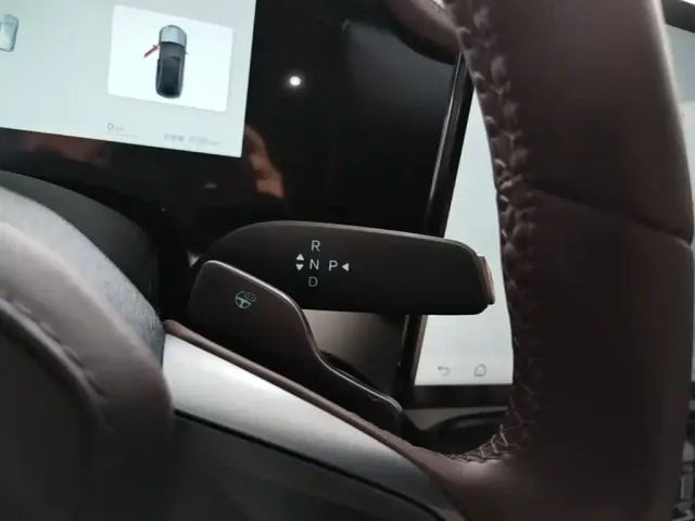 BYD Seal 07 DM-i — Фото автомобиля 13