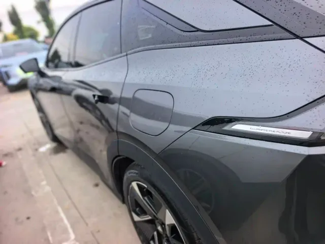Deepal S07 — Фото автомобиля 7