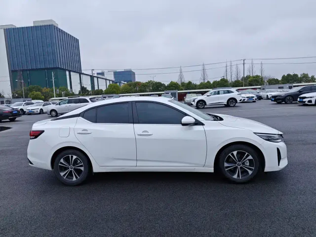 Nissan Sylphy — Фото автомобиля 19