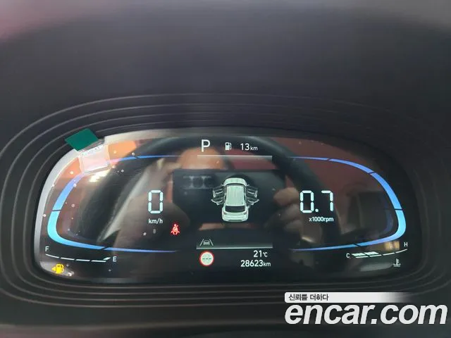 Hyundai Venue — Фото автомобиля 8