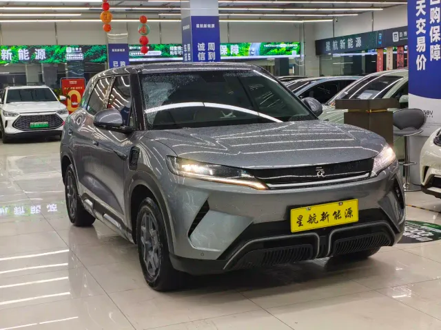 BYD Yuan UP — Фото автомобиля 3