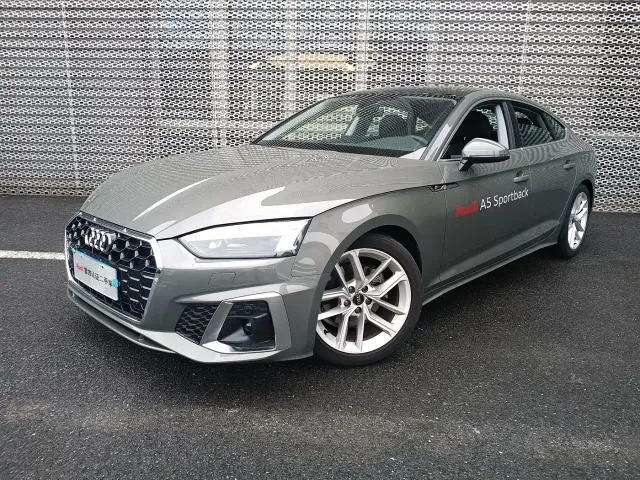 Фотография автомобиля — Audi A5
