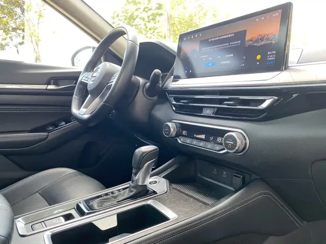 Nissan Teana — Фото автомобиля 22