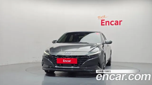 Hyundai Avante CN7 — Фото автомобиля 3