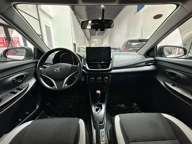 Toyota YARiS L Zhi Xuan — Фото автомобиля 9