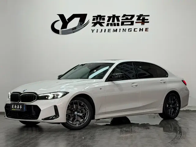 Фотография автомобиля — BMW 3 Series