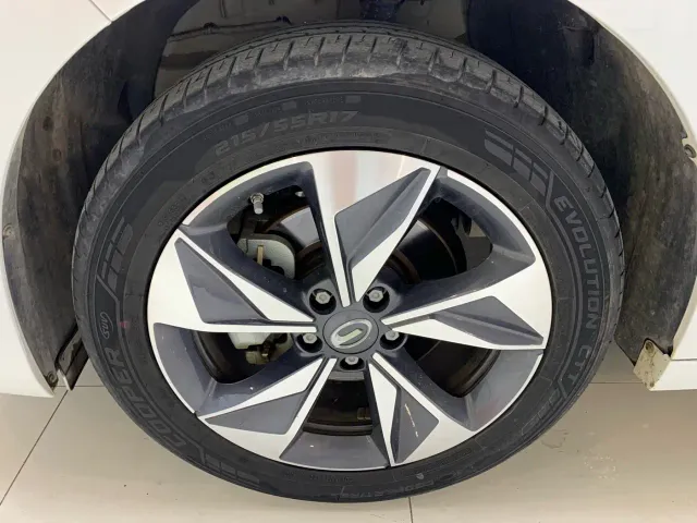 GAC Trumpchi M6 — Фото автомобиля 12