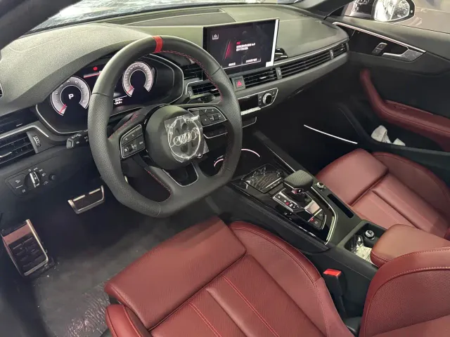 Audi A4L — Фото автомобиля 6