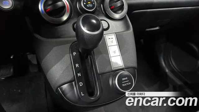 Hyundai Casper — Фото автомобиля 9