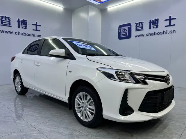 Toyota Vios — Фото автомобиля 3