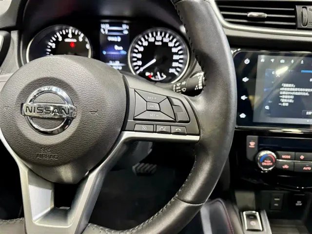Nissan Qashqai — Фото автомобиля 23