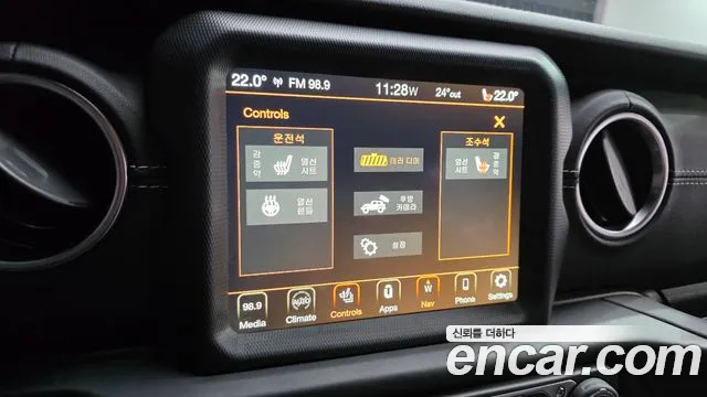 Jeep Wrangler Wrangler (JL) 2.0 Overland 4 двери — Фото автомобиля 18