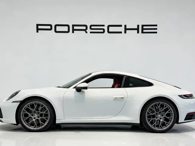 Porsche 911 — Фото автомобиля 3