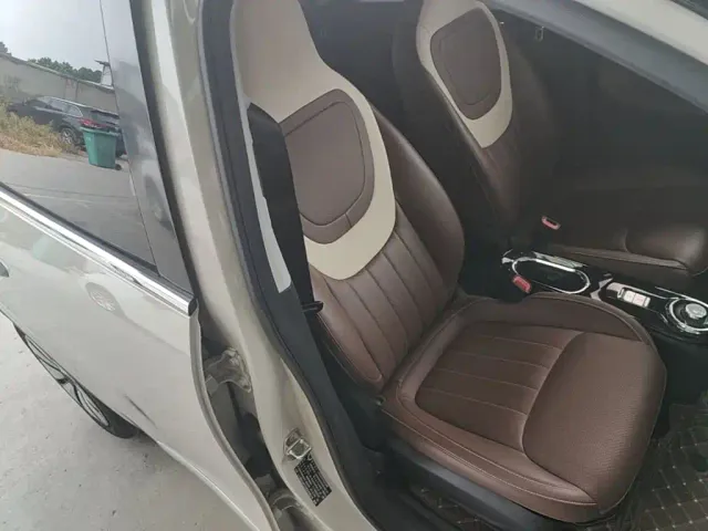 Wuling Bingo — Фото автомобиля 24