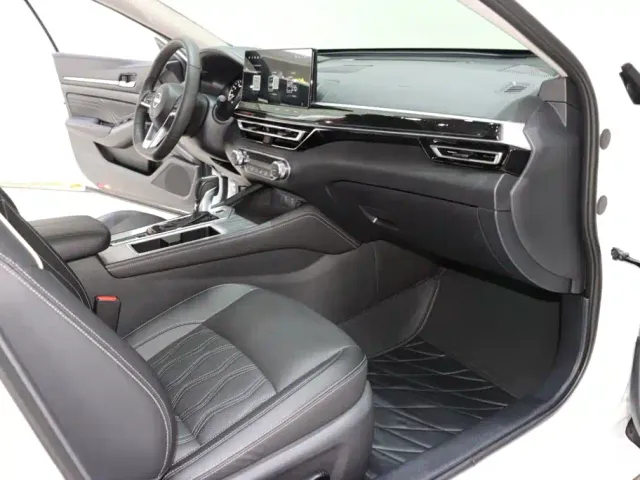 Nissan Teana — Фото автомобиля 8