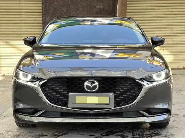 Фотография автомобиля — Mazda Axela