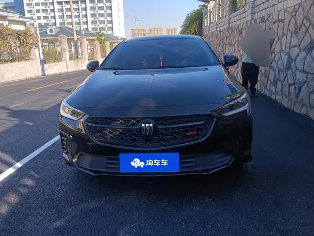 Buick Regal — Фото автомобиля 2