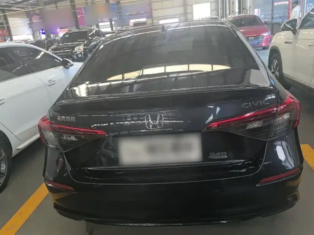 Honda Civic — Фото автомобиля 5