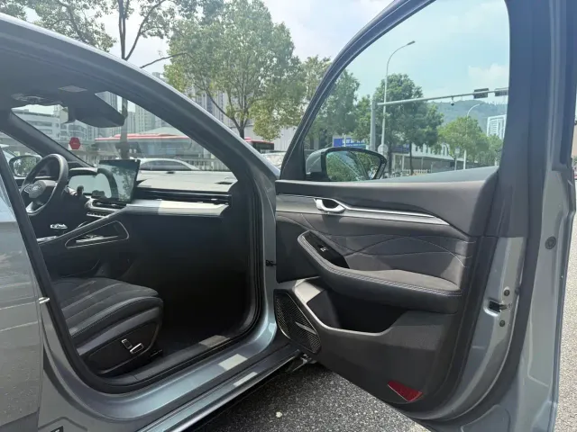 Geely Xingrui — Фото автомобиля 19