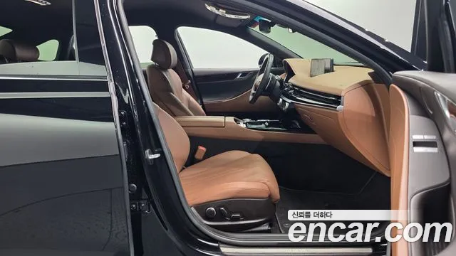 Genesis G80 Бензин 2.5 турбо AWD — Фото автомобиля 23