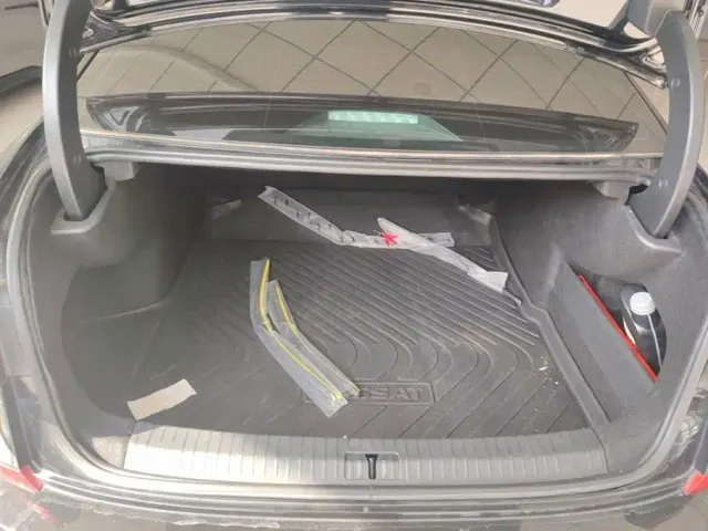 Volkswagen Passat — Фото автомобиля 4