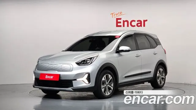Фотография автомобиля — Kia Niro