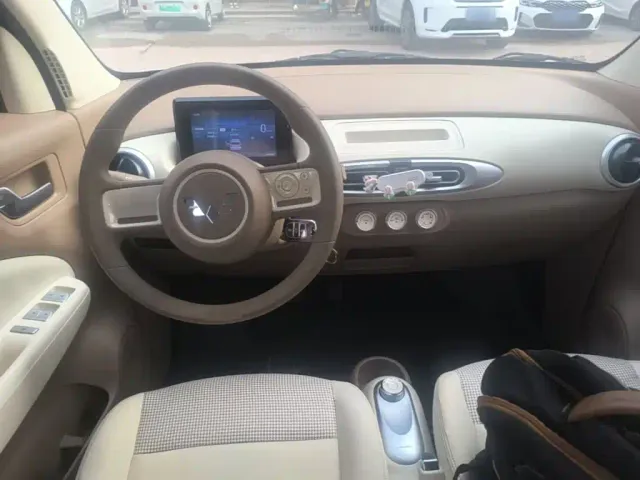 Wuling Hongguang Mini EV — Фото автомобиля 9