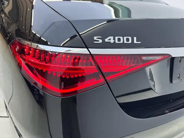 Mercedes-Benz S-Class — Фото автомобиля 8
