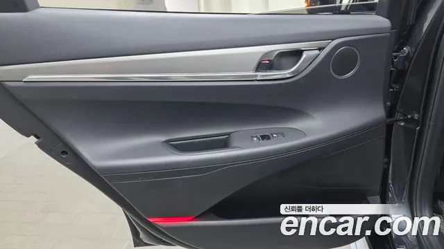 Hyundai Grandeur Premium — Фото автомобиля 25