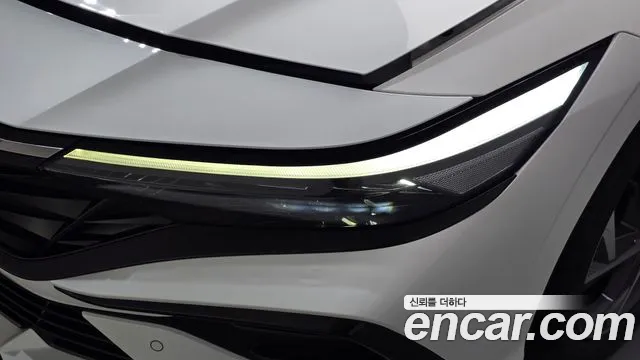 Hyundai Avante — Фото автомобиля 7