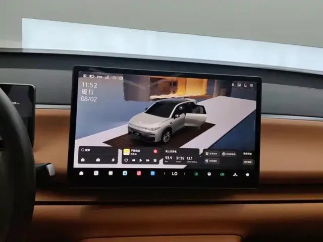 Leapmotor C10 — Фото автомобиля 13