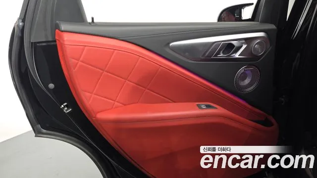BMW XM — Фото автомобиля 21