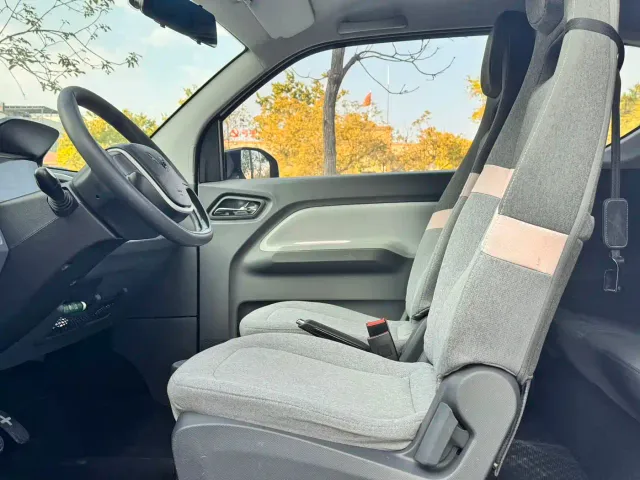 Wuling Hongguang Mini EV — Фото автомобиля 6