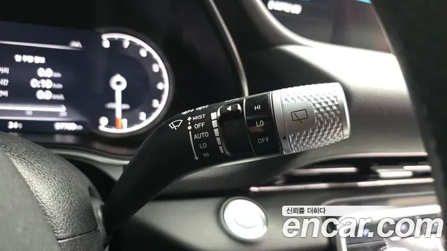 Genesis GV80 — Фото автомобиля 23