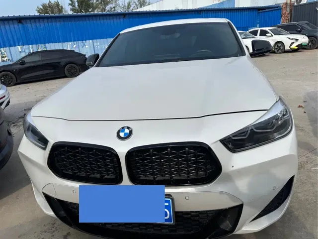 BMW X2 — Фото автомобиля 2
