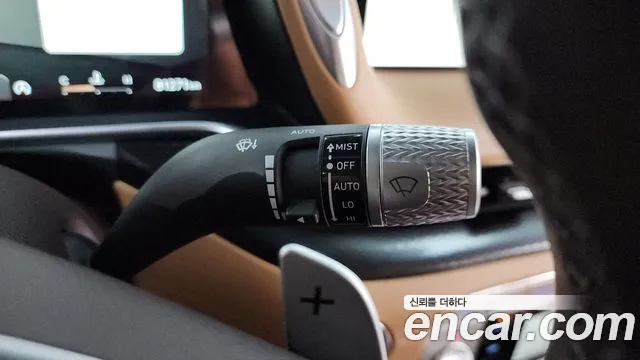 Genesis G90 Бензин 3.5 турбо AWD — Фото автомобиля 26