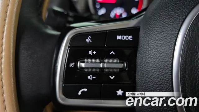 Kia Carnival 4th Gen — Фото автомобиля 30