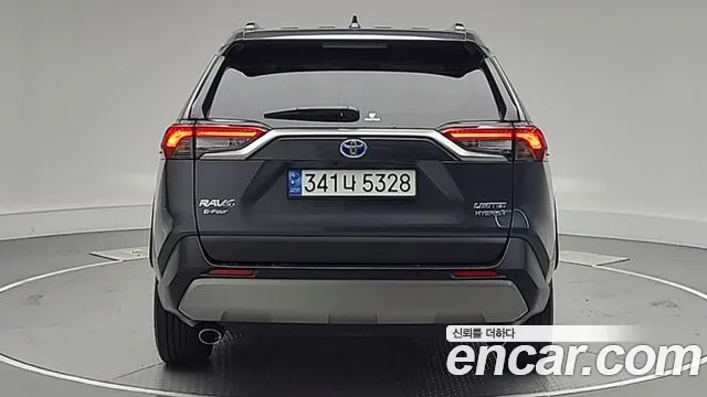 Toyota RAV4 5th Gen — Фото автомобиля 4