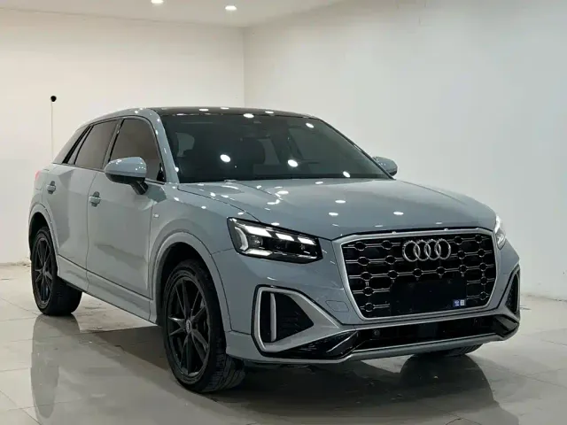 Audi Q2L — Фото автомобиля 3