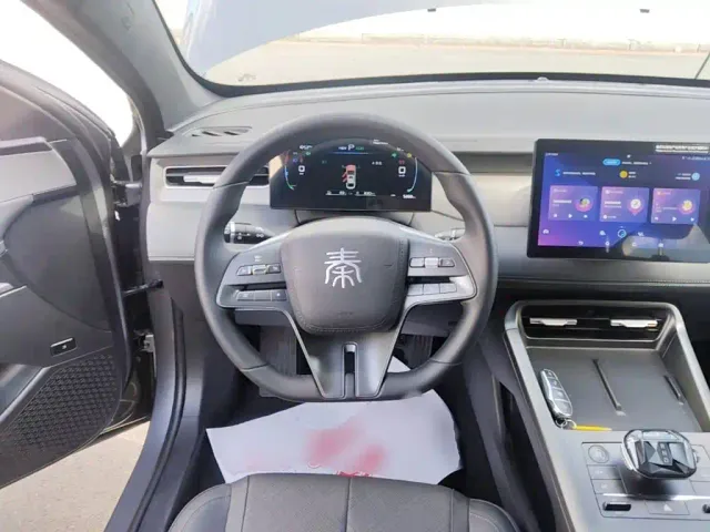 BYD Qin PLUS — Фото автомобиля 10