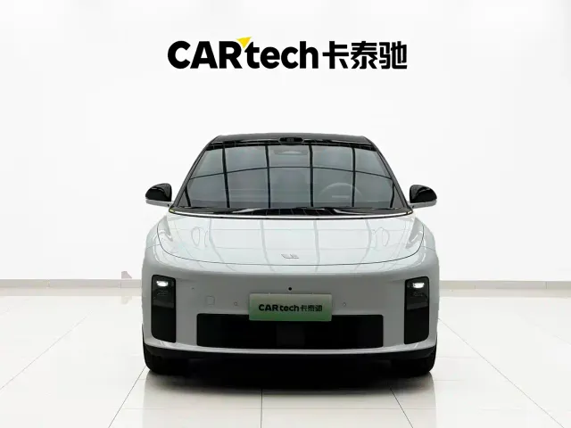 Li Auto i6 — Фото автомобиля 2