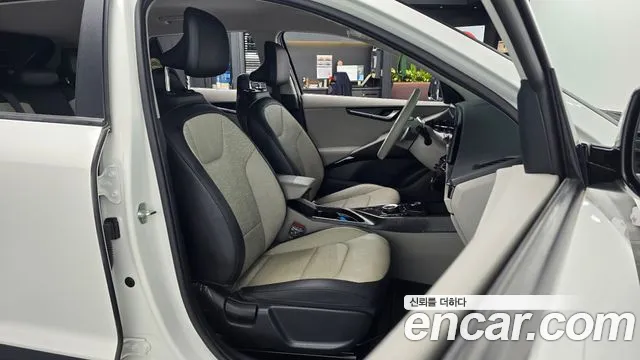 Kia Niro All Niro EV Air — Фото автомобиля 9